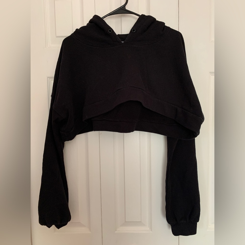 Secndnture Cropped Sweatshirt
